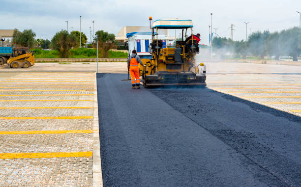Best Driveway Resurfacing Pavers  in North Prairie, WI